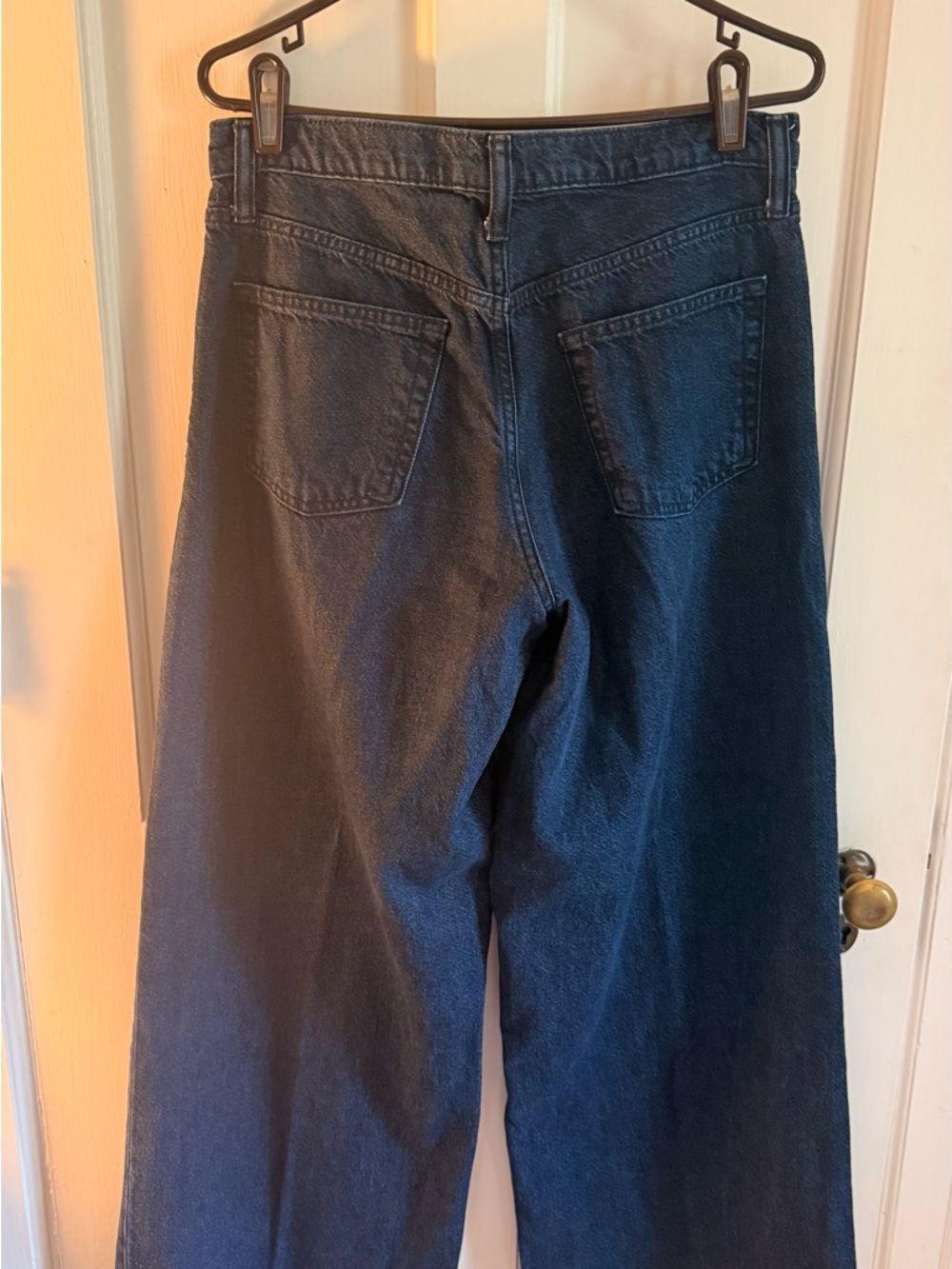 GAP Wide-Leg High-Rise Jeans in Deep Blue Denim - Picture 4 of 4